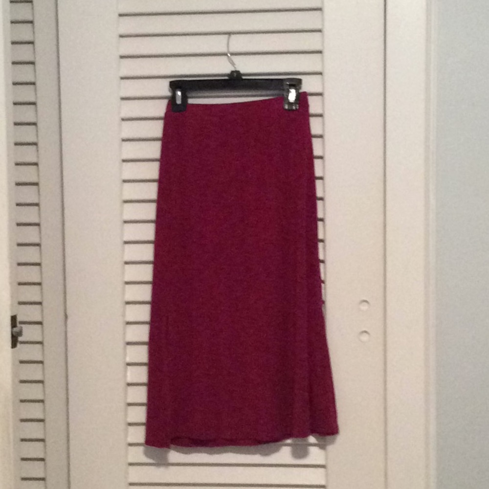 Cool long skirt! Size children’s 6.